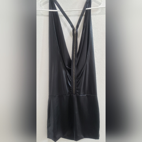 Little tiny black dress - Picture 6 of 6